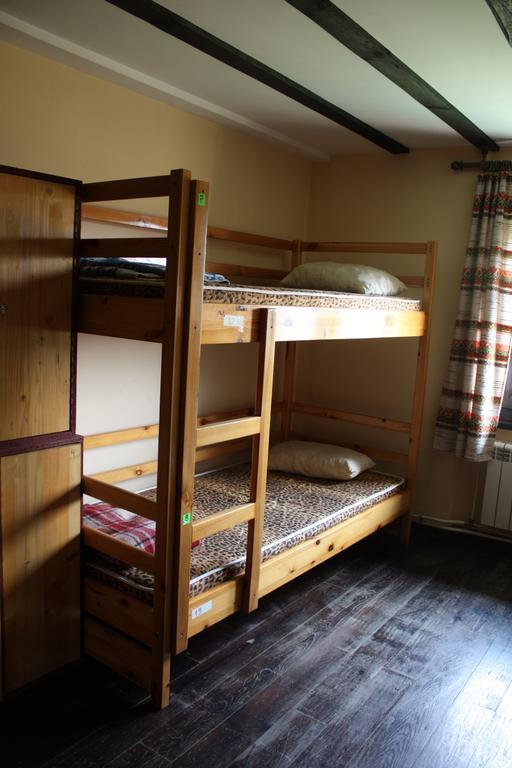 Hikers Hostel Veliko Tărnovo Rum bild