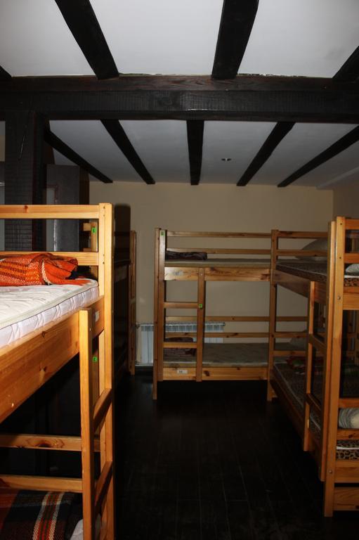 Hikers Hostel Veliko Tărnovo Rum bild