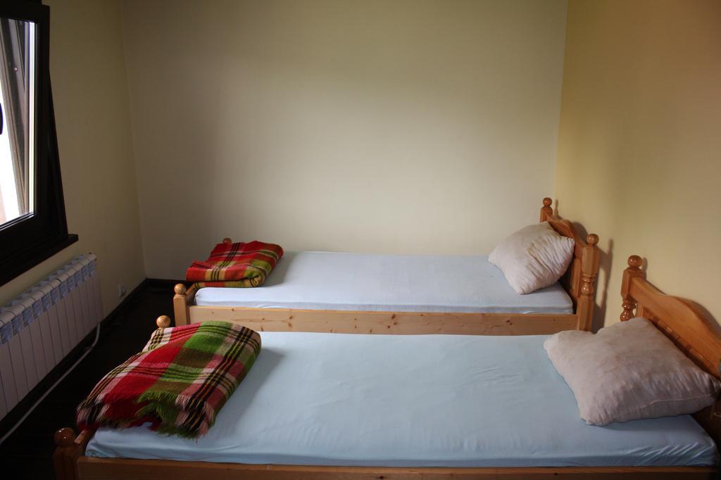 Hikers Hostel Veliko Tărnovo Rum bild