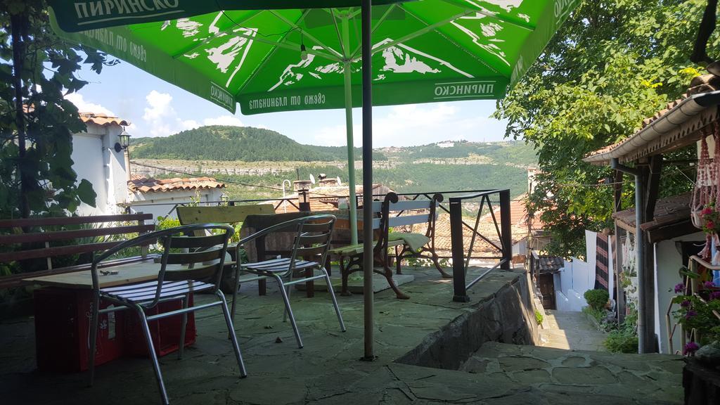 Hikers Hostel Veliko Tărnovo Exteriör bild